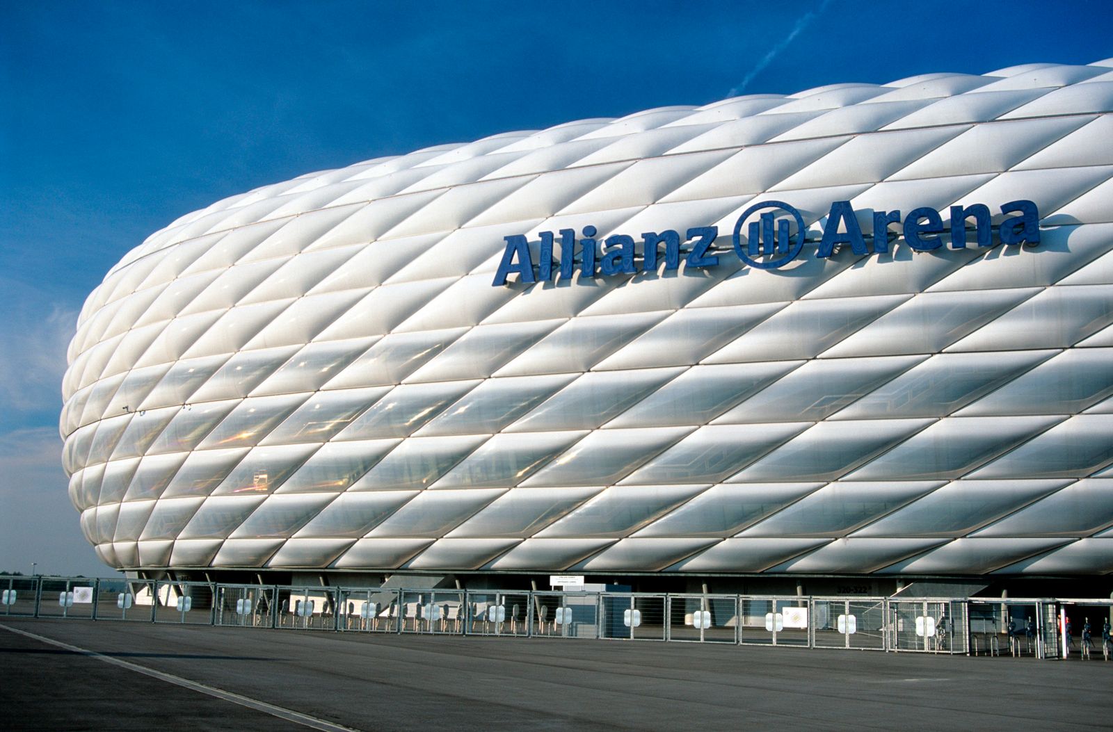 アリアンツ・アレーナ(Allianz Arena)