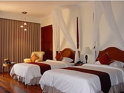 デラックスルーム