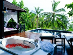 トンサイプールビラ