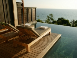 プライベートプール