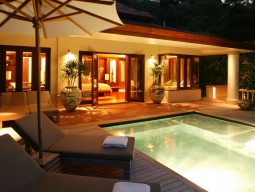 プライベートプール