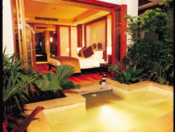 ジャムジュリー　ベッドルーム