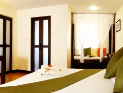 ステューディオルーム