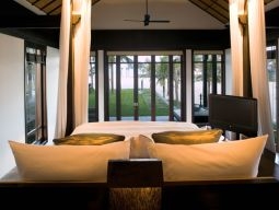 ベットからの風景　