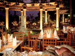 Tri-Trang Restaurant