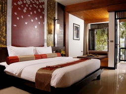 デラックスルーム