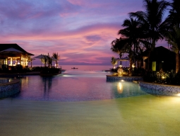 スイミングプール