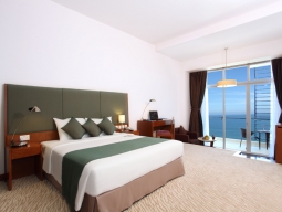 デラックスルーム