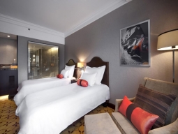 デラックスルーム