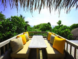 ビーチヴィラ（2階デッキ）