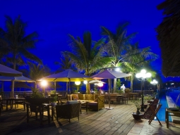 アウトドアのレストラン