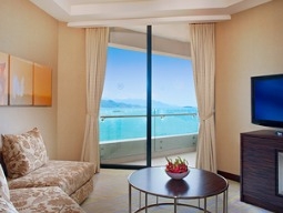 ジュニアスイート　リビングスペース