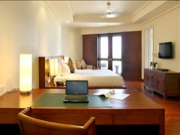 ジュニアスイート