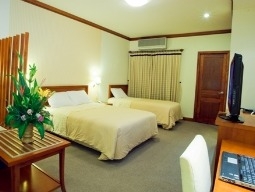 ジュニアスイート