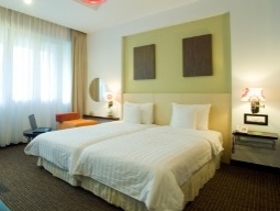 スーパーデラックス