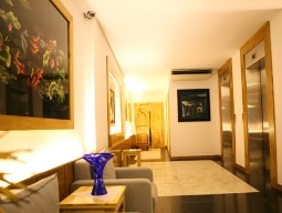 エレベーターホール