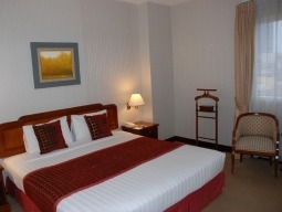 デラックス　ダブル