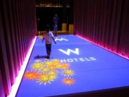 Ｗらしいデザイン