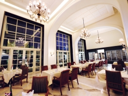 レストラン　ザ・プランターズ