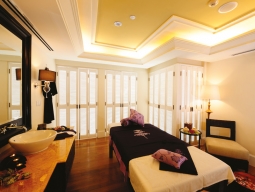 ザ　ダナ　スパ