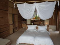 ハリウッドながらツインベッドも有