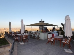 テラス　カフェ