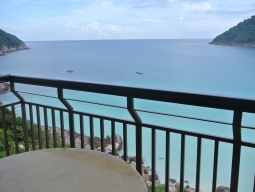 CLIFF SEA VIEW PREMIER