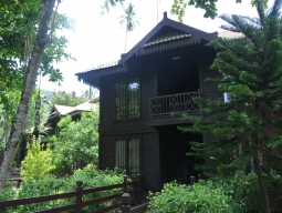 GARDEN SUITE