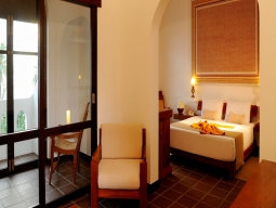 スイートルーム　客室一例