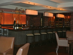 FERRINGI BAR