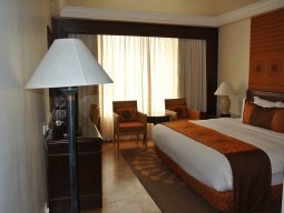 BEACH WING KIDS SUITE