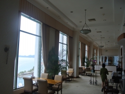 クラブラウンジ