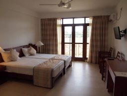 スーペリアルーム