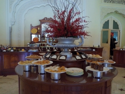 朝食のビュッフェ（一例）