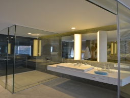 デラックスルーム