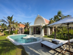 プールガーデンヴィラ