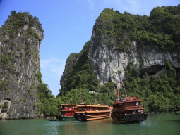 ハロン湾クルーズ