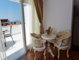 デラックスルーム一例