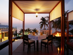 屋上ダイニング