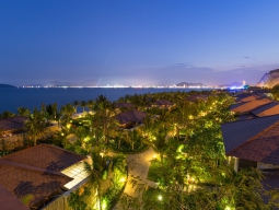 ニャチャン市内の夜景！