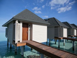 水上ヴィラ外観