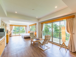 デラックス客室