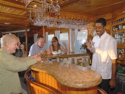 バー(イメージ）