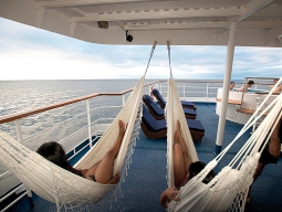 ハンモック（イメージ）