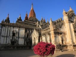 アーナンダ寺院