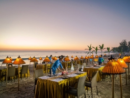 ビーチレストラン