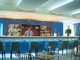 レストラン（イメージ）