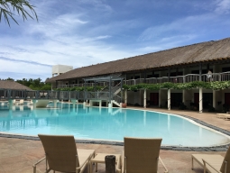 パングラオ　ブルーウォーター　ビーチリゾート　プール