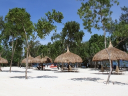 パングラオ　ブルーウォーター　ビーチリゾート　ビーチ