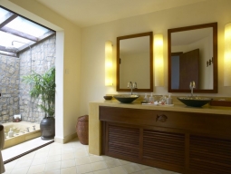 バスルーム（一例）